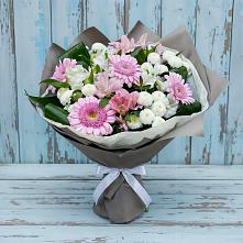 Букет цветов из:  Герберы, Альстромерии и Хризантемы в Алферьево