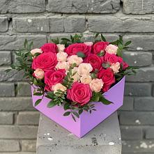 Цветочная композиция из Розы в коробке в Алферьево