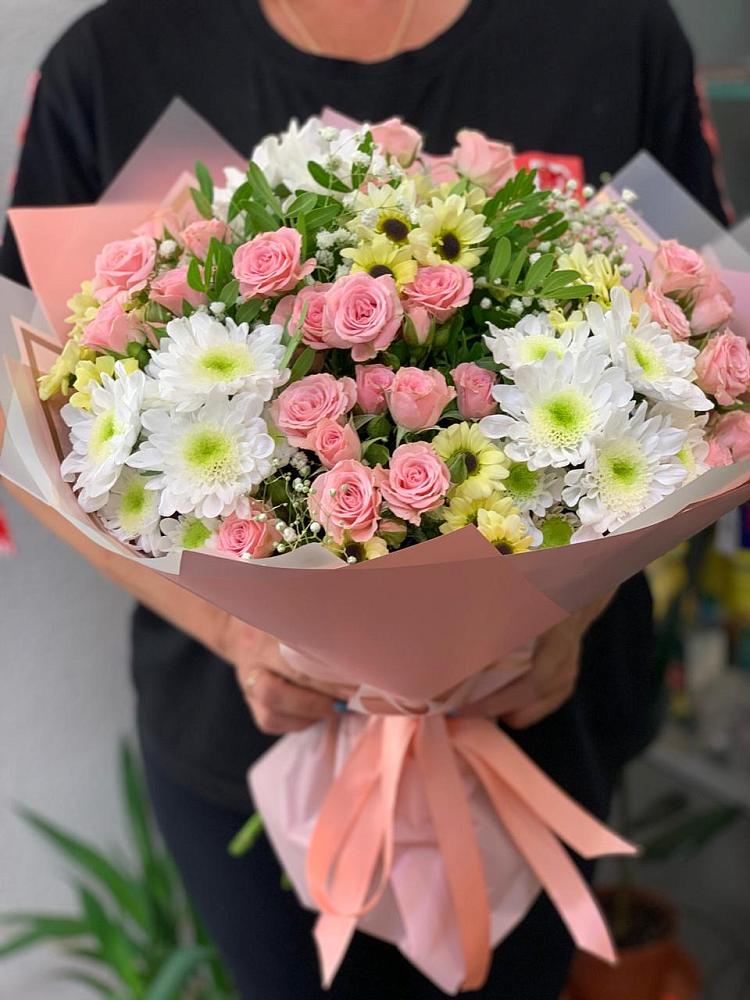 Букет цветов из: Розы и Хризантемы в Алферьево