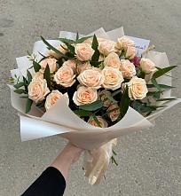 Букет Кремовые розы Латте в Алферьево