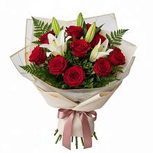 Букет цветов из:  Лилии и Розы в Алферьево