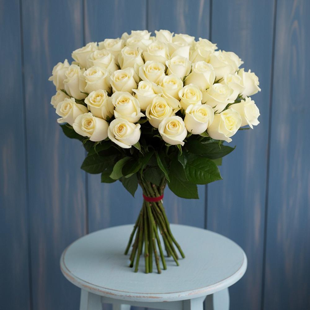 Букет 51 Белая роза Эдлесс Лав в Алферьево