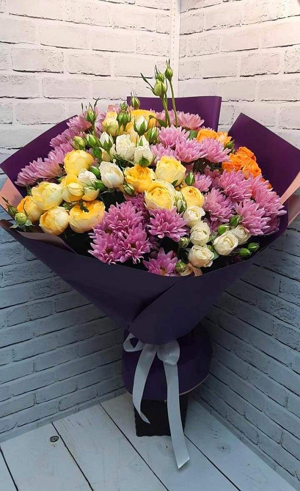 Букет цветов из: Хризантемы и Розы в Алферьево