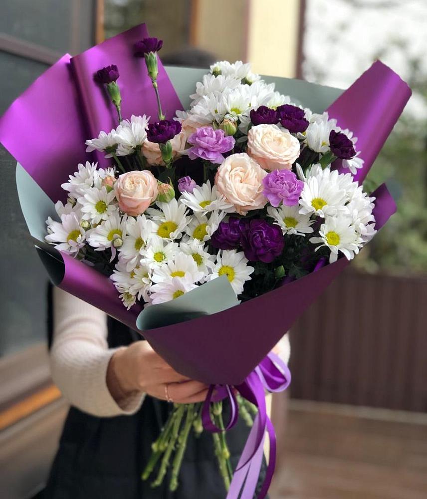 Букет цветов из: Хризантемы, Гвоздики и Розы в Алферьево