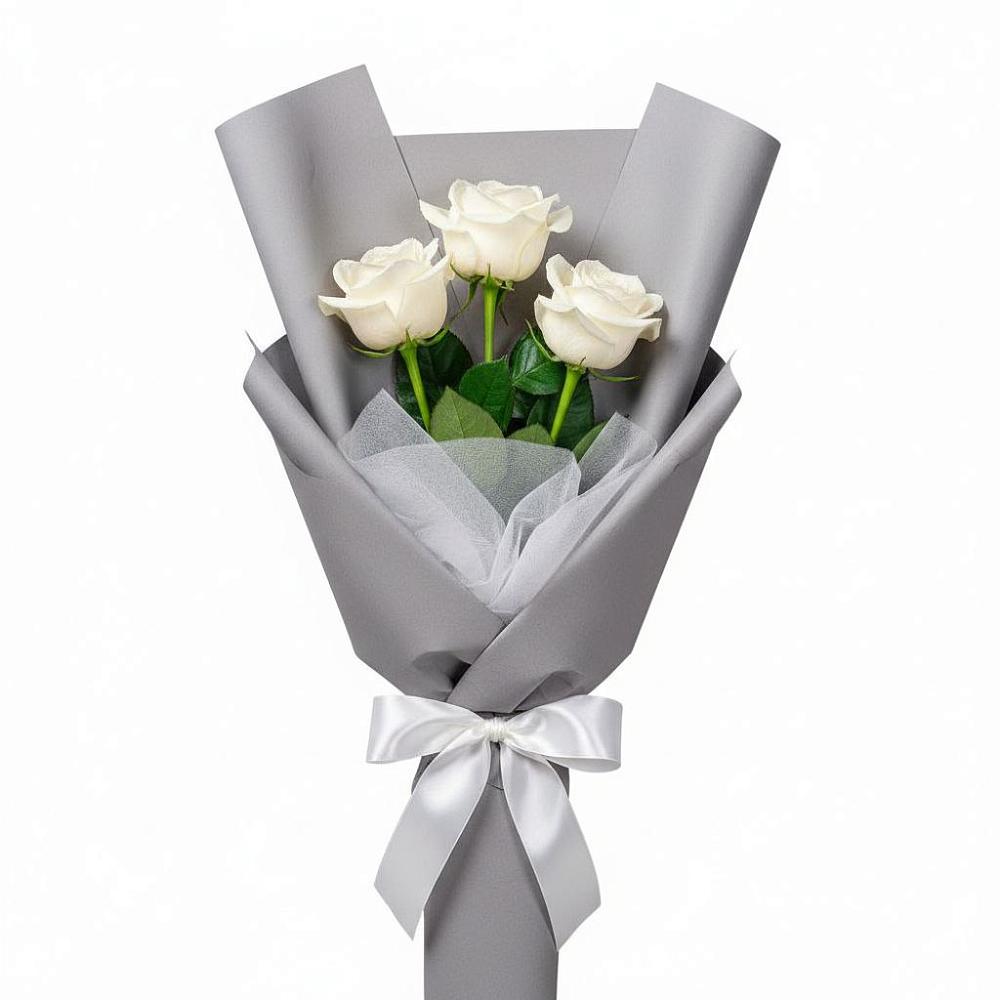 Букет 3 белые розы в Алферьево